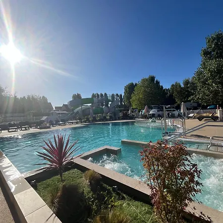 Kamp alanı Mobil 3 *