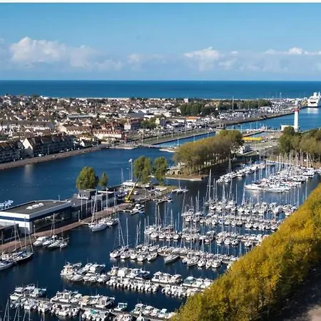 Campsite Mobil 3 Ouistreham